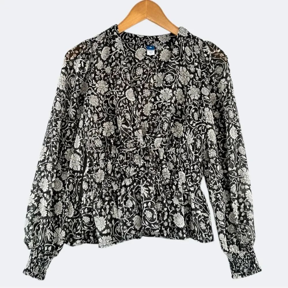 🎉5 for $45🎉 Old Navy top blouse shirt size XS